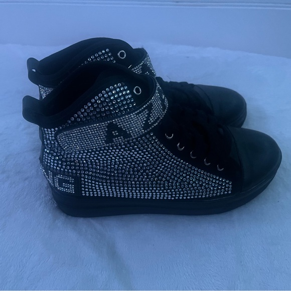 Wore for birthday - Picture 3 of 4